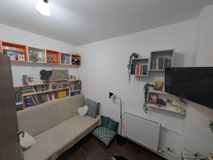 Apartament cu 2 camere decomandat în Central