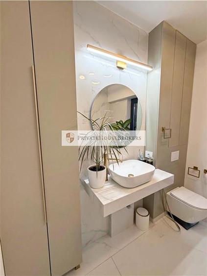 Apartament cu 2 camere semidecomandat, mobilat în Băneasa