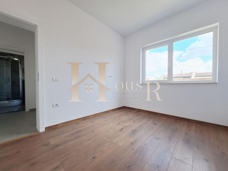 Duplex cu 5 camere cu Canalizare în Moșnița Nouă