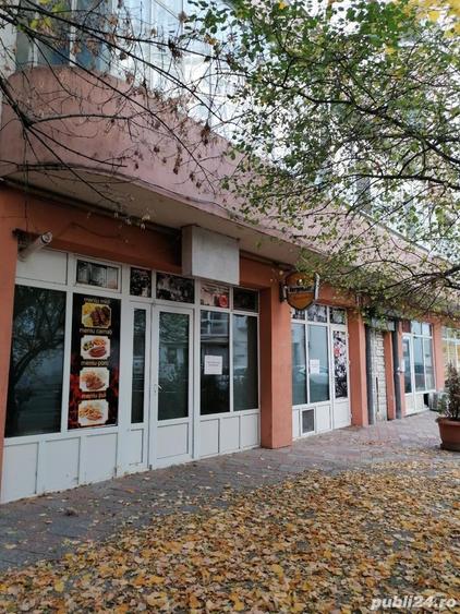 Spațiu comercial, de 60 mp, în Central