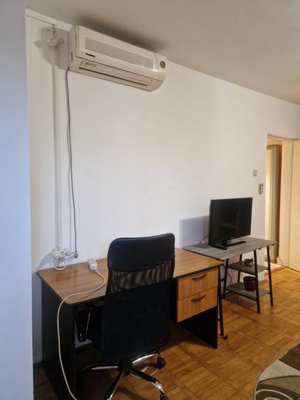 Apartament cu 2 camere semidecomandat în Complex Studențesc