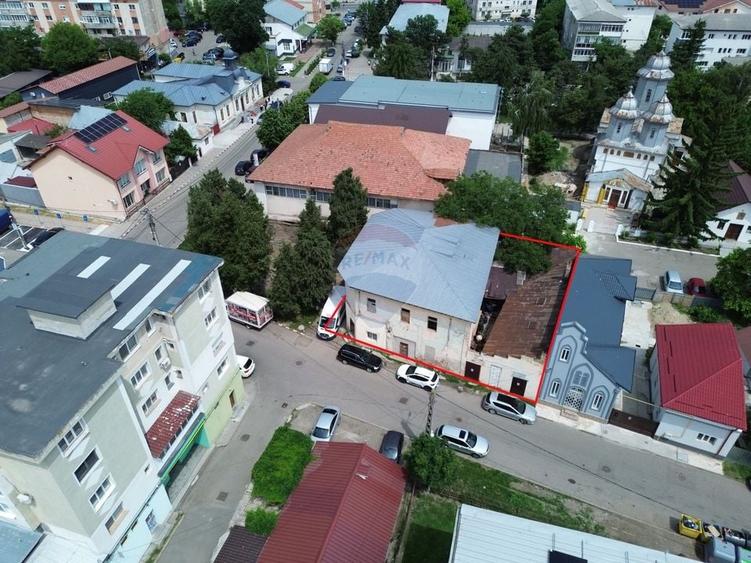Spațiu comercial, de 350 mp, în Ultracentral