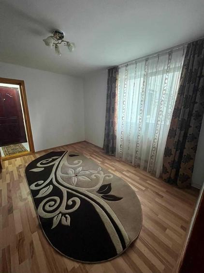 Apartament cu 2 camere semidecomandat în Fălticeni