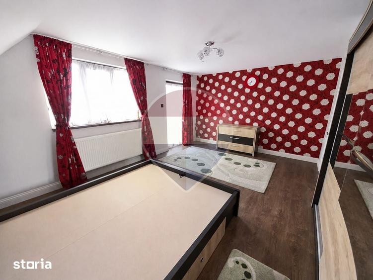 Casă cu 4 camere cu Teren 2560 Mp în Poieni-Solca