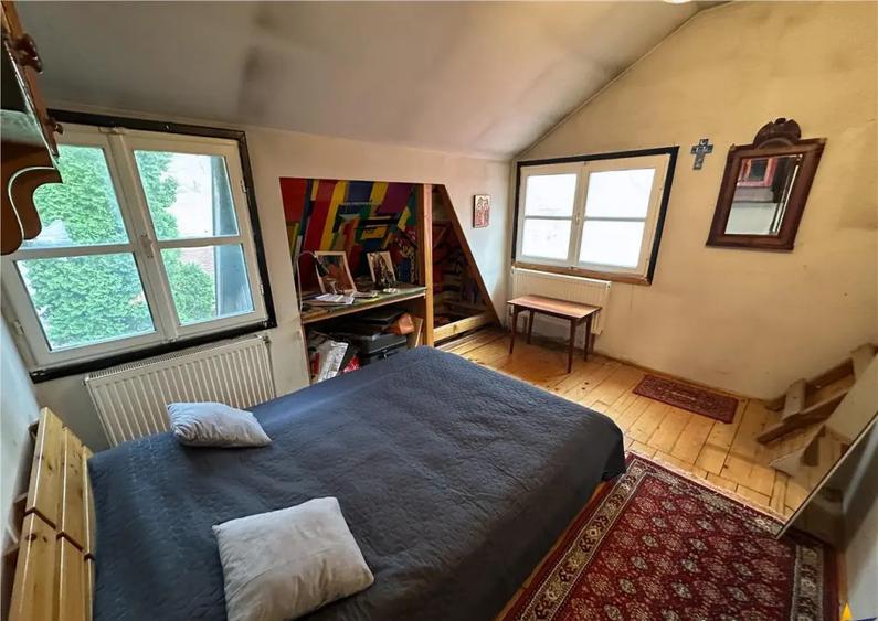 Casă cu 3 camere cu Teren 324 Mp în Central