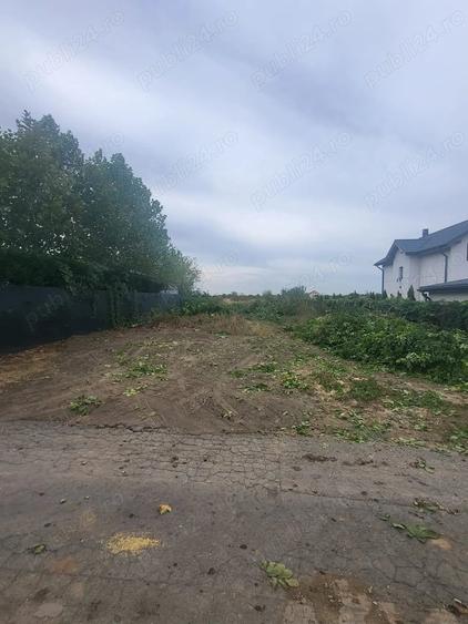 Teren de 502 mp, în Izvorani