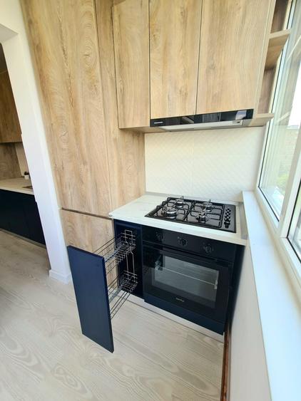 Apartament cu 3 camere decomandat în Circumvalațiunii