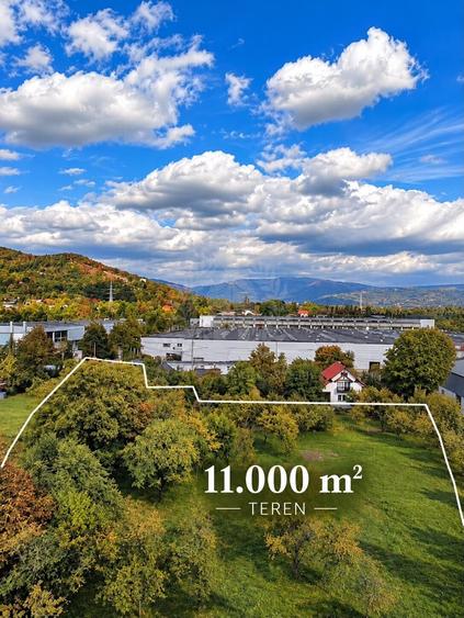 Teren Construcții intravilan de 11000 mp, în Central
