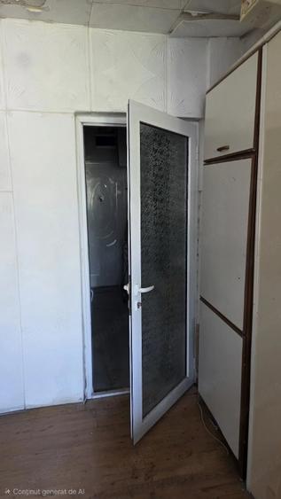 Garsonieră decomandată în Central