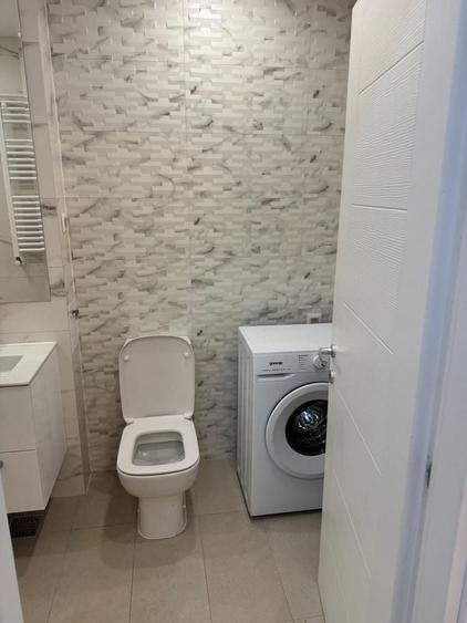 Apartament cu 2 camere semidecomandat în Titan
