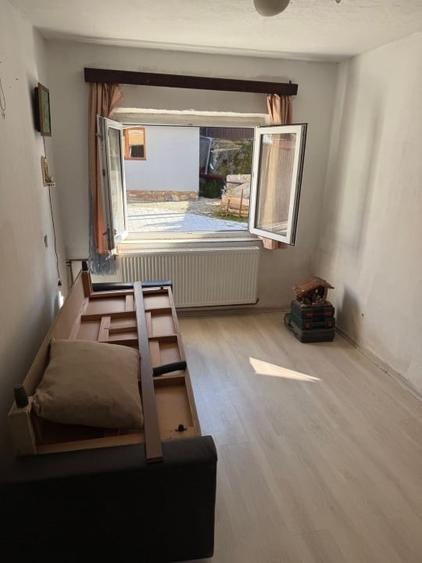 Apartament cu 2 camere nedecomandat în Nădrag