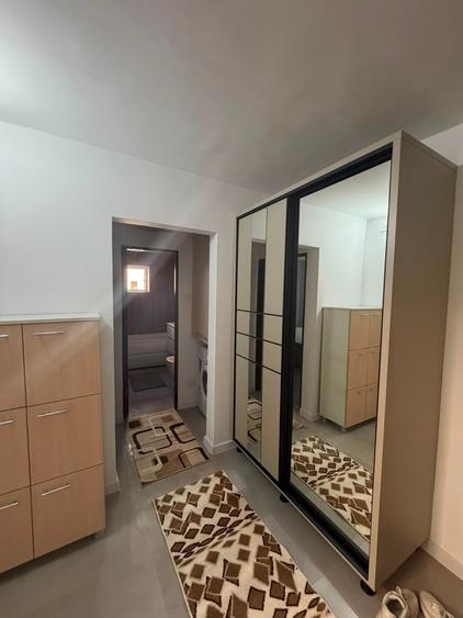Apartament cu 2 camere decomandat în Nicolina