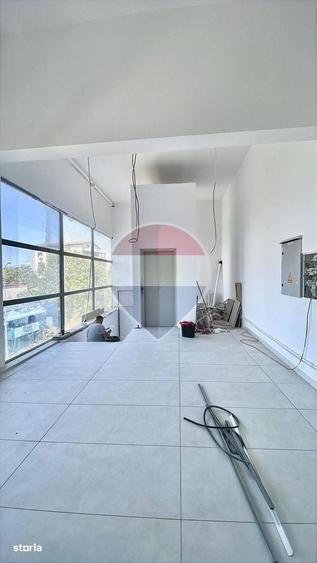 Spațiu comercial, de 455 mp, în Colentina