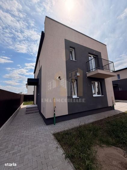 Casă cu 4 camere în Sânpetru