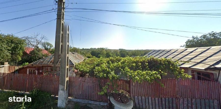 Casă cu Teren 3400 Mp în Buciumeni