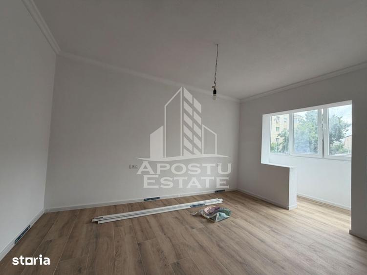 Apartament cu 3 camere decomandat în Dâmbovița