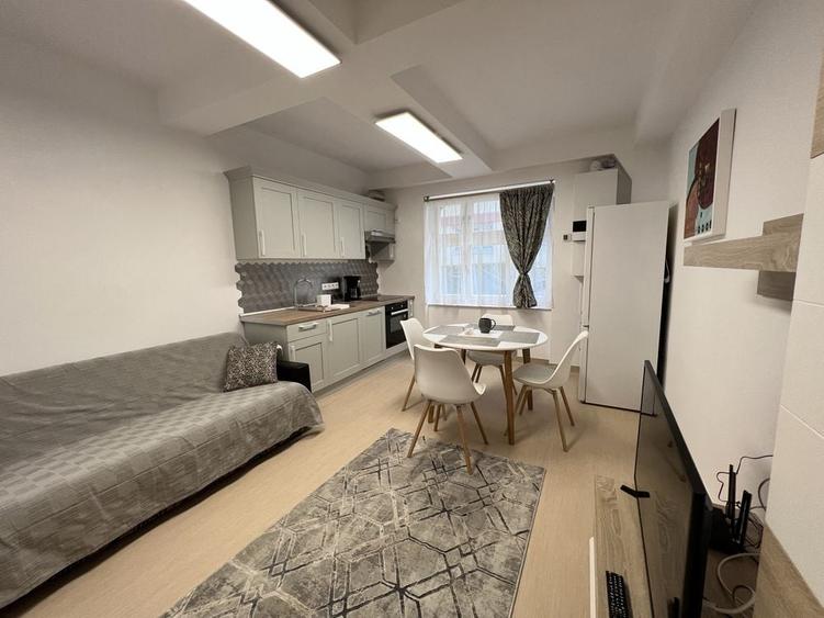 Apartament cu 2 camere semidecomandat în Grigorescu
