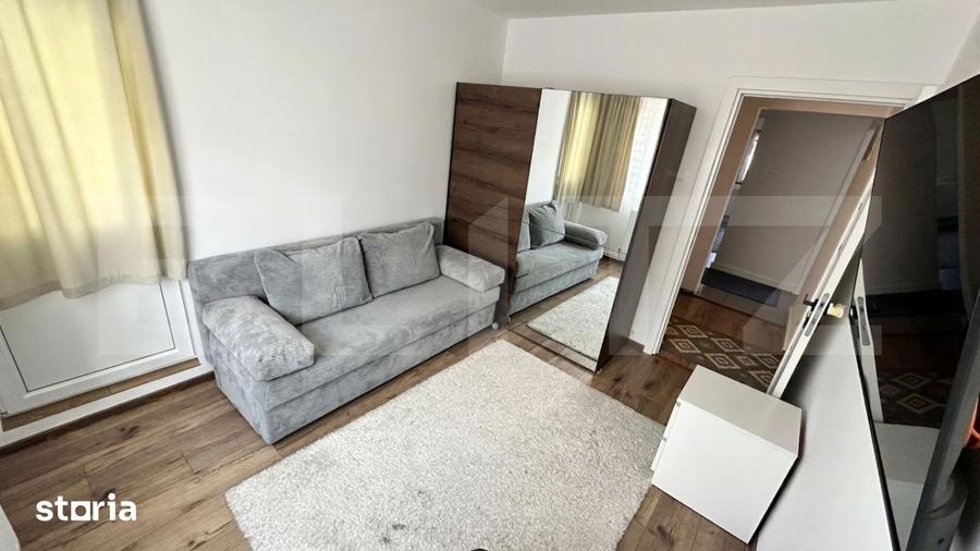 Apartament cu 4 camere decomandat în Central