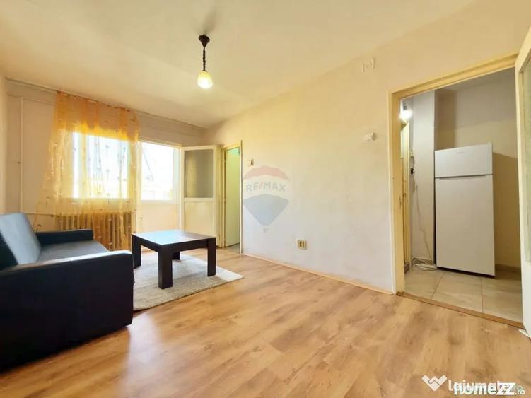 Garsonieră semidecomandată în Micălaca