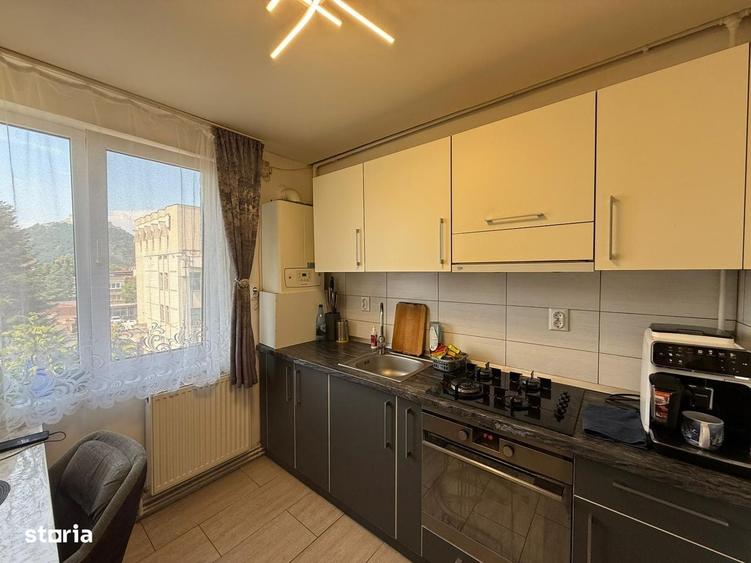 Apartament cu 3 camere în Deve