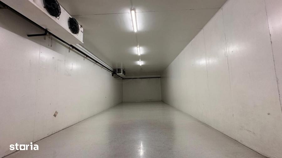 Spațiu comercial, de 1,741 mp, în Central