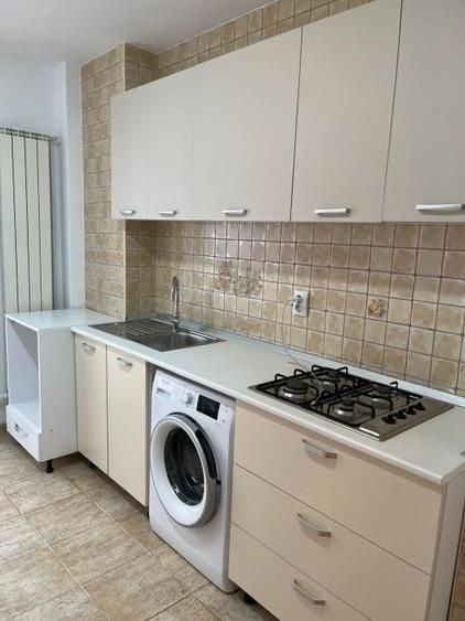 Apartament cu 2 camere decomandat, mobilat în Unirii