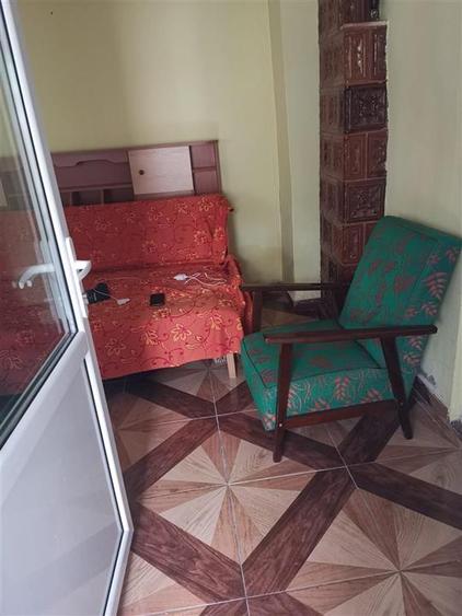Casă individuală cu 2 camere cu Canalizare în Central