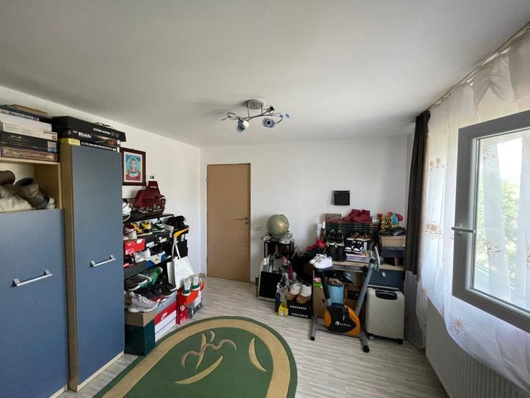 Casă individuală cu 4 camere cu Teren 250 Mp în Giroc