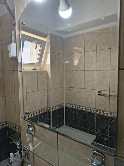 Apartament cu 2 camere decomandat în Cina