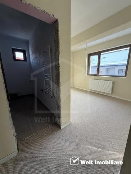 Apartament cu 3 camere semidecomandat, mobilat în Borhanci