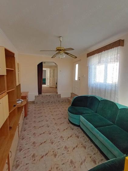 Casă cu Teren 290 Mp în Dumbrava (Panciu)