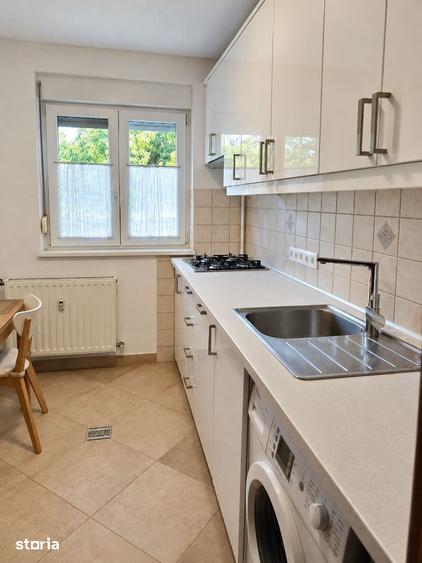 Apartament cu 2 camere semidecomandat în Grivița