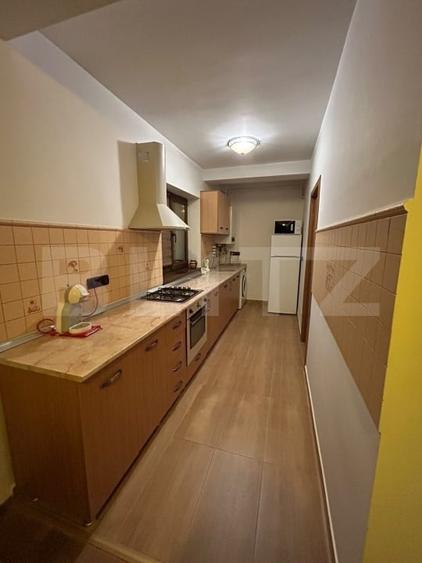 Apartament cu 2 camere semidecomandat, mobilat în Zorilor
