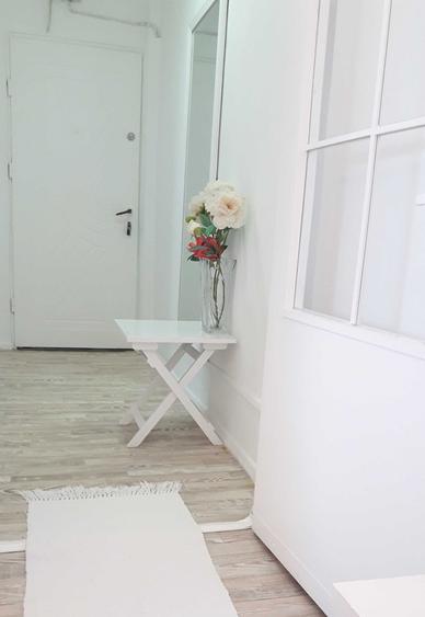 Apartament cu 2 camere semidecomandat în Sud