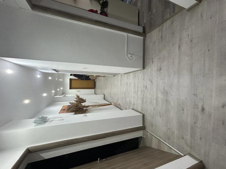 Apartament cu 5 camere decomandat în Central