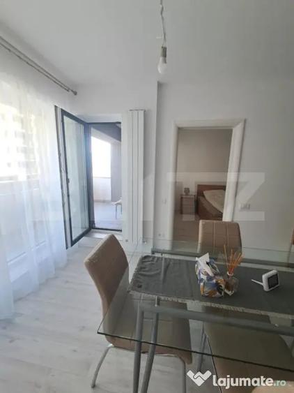 STUDIO TRACTORU, NOU, PARCARE SUBTERANA, LIBER LA VANZARE - 1