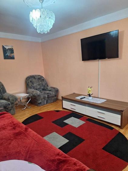 Apartament cu 2 camere decomandat în Exterior Vest