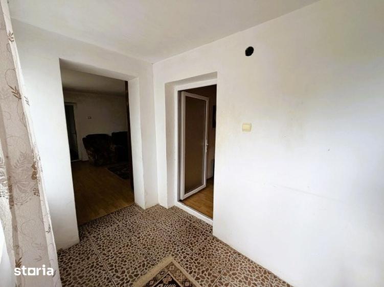 Casă cu 3 camere cu Teren 600 Mp în Slătioara
