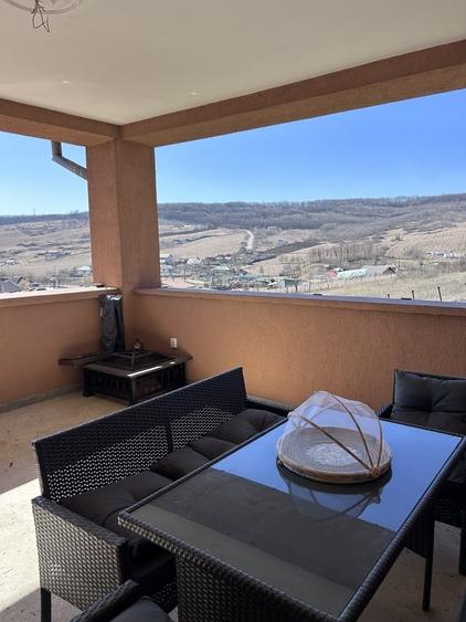 Casă cu 5 camere cu Teren 200 Mp în Central