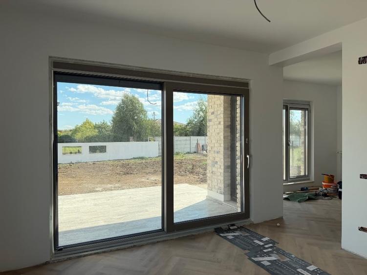 Casă individuală cu 4 camere cu Teren 780 Mp în Corbeanca