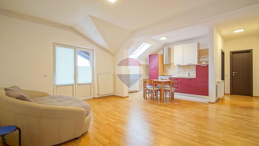 DE VANZARE | 3 CAMERE | CRISTIAN | 72 MP | LOC PARCARE | - 1