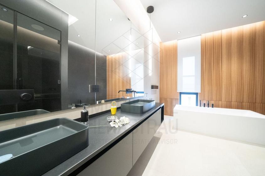 Penthouse cu 5 camere decomandat, mobilat în Băneasa
