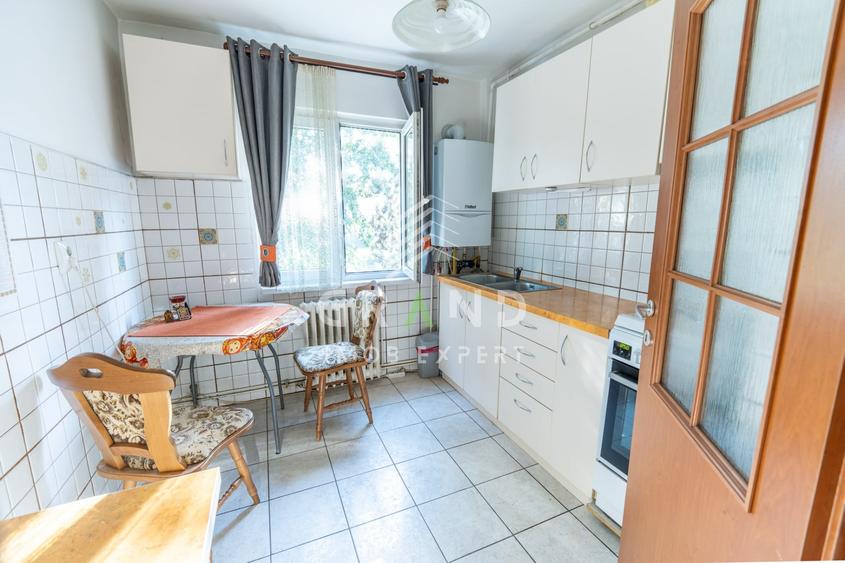 Apartament cu 3 camere semidecomandat, mobilat în Mănăștur