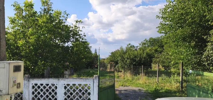 Teren de 1112 mp, în Frumușani