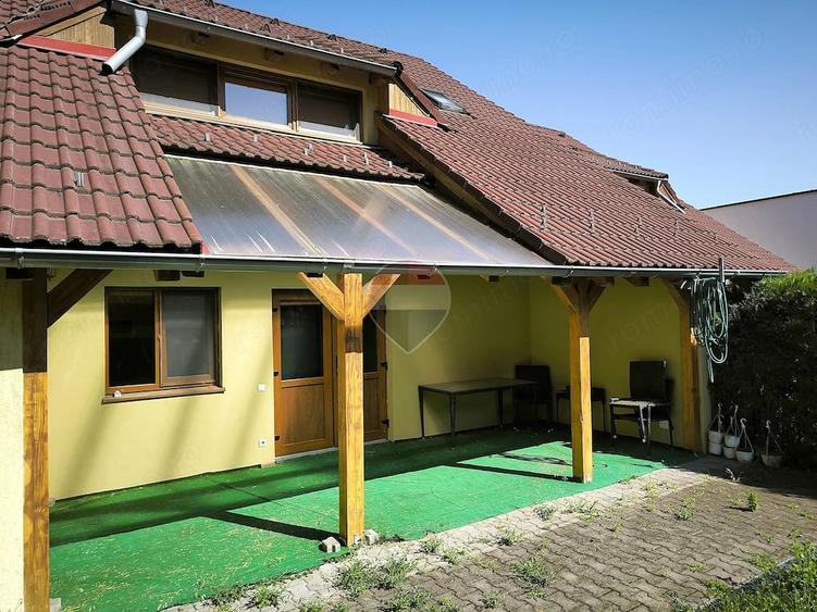 Casă cu 4 camere cu Teren 250 Mp în Sud