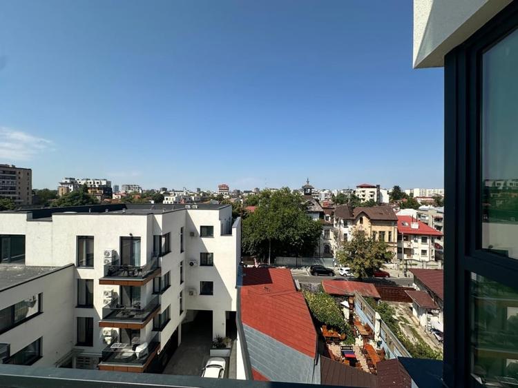 Ultracentral Dacia-Mosilor 3 camere cu priveliste ! - 14