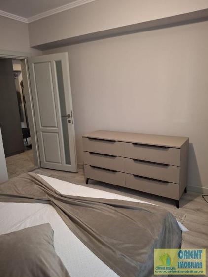 Apartament cu 2 camere semidecomandat în Casa de Cultură