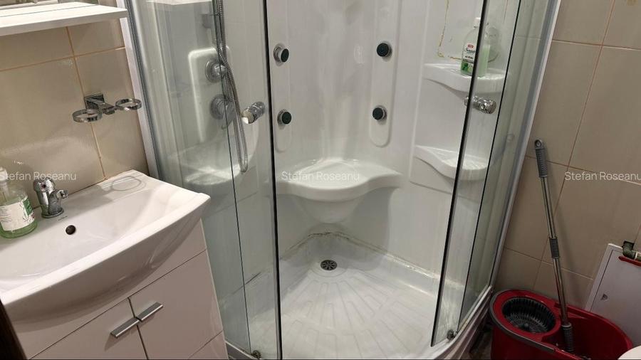 Apartament cu 3 camere decomandat, mobilat în Titan