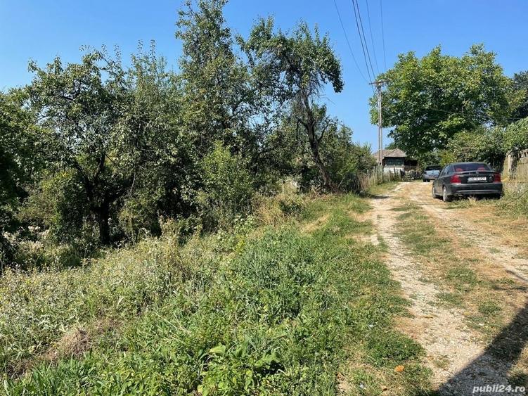 Teren de 3873 mp, în Central