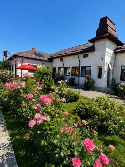 Casă cu 4 camere în Izbiceni